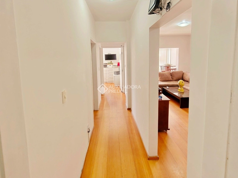 Apartamento 3 dormitórios com 91 m² em Coqueiros – próximo ao Parque de Coqueiros: 3ª foto da galeria de imagens do imóvel