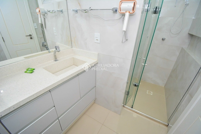 Apartamento mobiliado 3 dormitórios no Centro de Florianópolis – 95 m², próximo ao Beiramar Shopping: 14ª foto da galeria de imagens do imóvel
