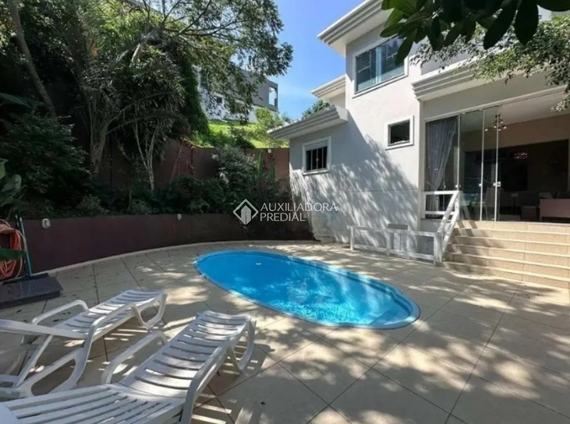 Casa em condomínio na Trindade, ao lado da UFSC, com 4 dormitórios e pronta para morar.: 23ª foto da galeria de imagens do imóvel