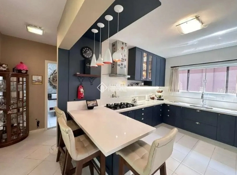 Casa em condomínio na Trindade, ao lado da UFSC, com 4 dormitórios e pronta para morar.: 8ª foto da galeria de imagens do imóvel