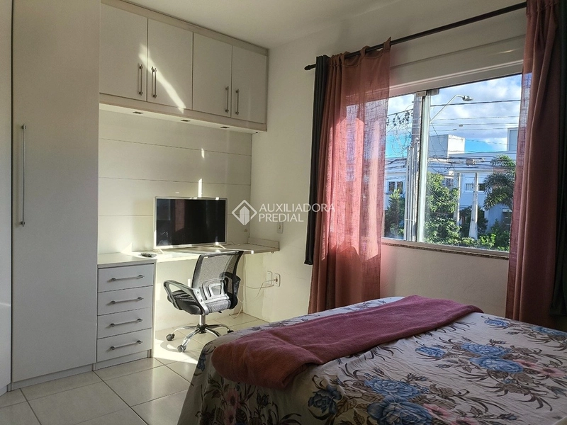 Casa para alugar no Campeche Florianópolis | 3 dormitórios | ampla | próximo à praia: 25ª foto da galeria de imagens do imóvel