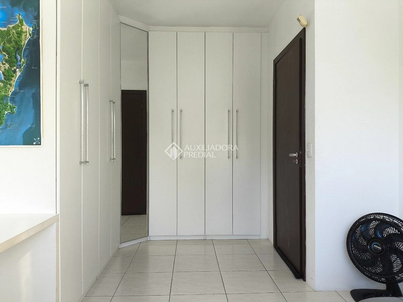 Casa para alugar no Campeche Florianópolis | 3 dormitórios | ampla | próximo à praia: 23ª foto da galeria de imagens do imóvel