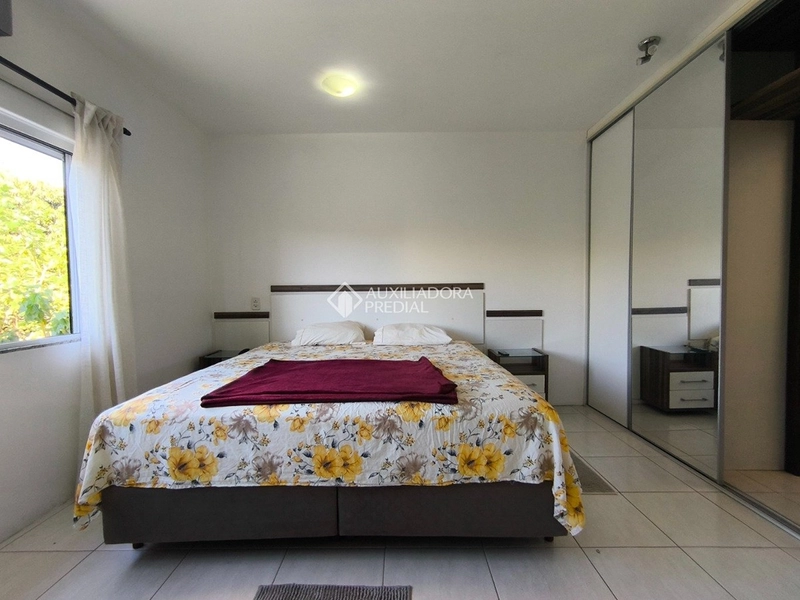 Casa para alugar no Campeche Florianópolis | 3 dormitórios | ampla | próximo à praia: 30ª foto da galeria de imagens do imóvel