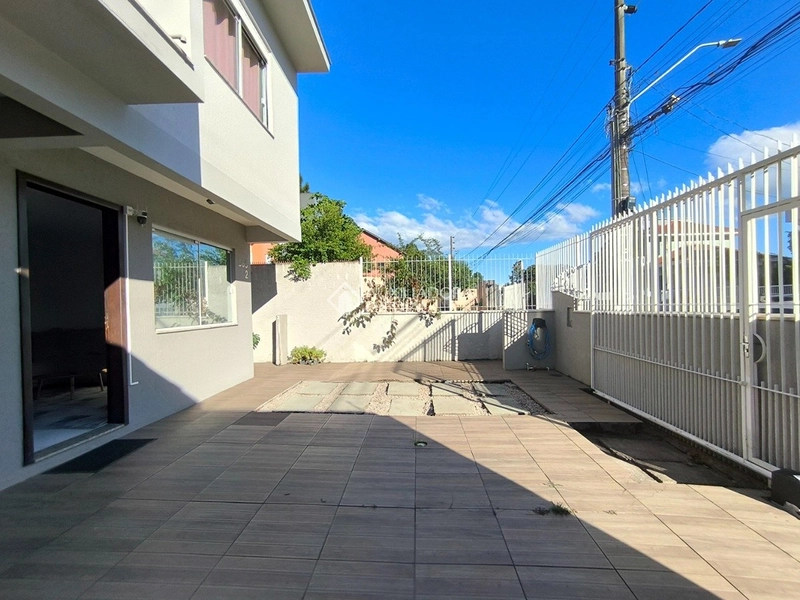 Casa para alugar no Campeche Florianópolis | 3 dormitórios | ampla | próximo à praia: 40ª foto da galeria de imagens do imóvel