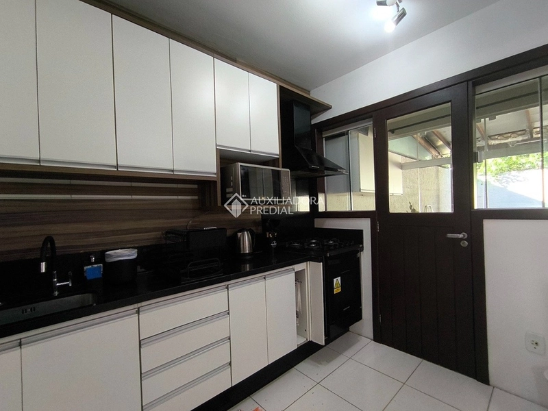 Casa para alugar no Campeche Florianópolis | 3 dormitórios | ampla | próximo à praia: 9ª foto da galeria de imagens do imóvel