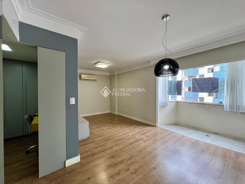 Apartamento com 3 dormitórios + escritório | 100m² privativos | Ensolarado e ventilado: 5ª foto da galeria de imagens do imóvel