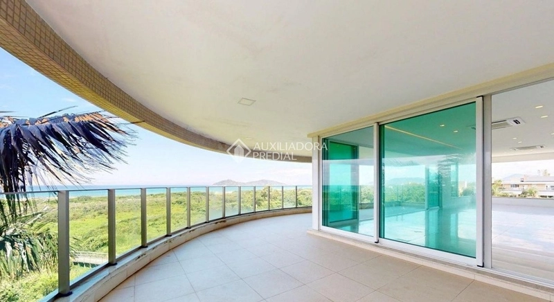 Cobertura para alugar no Campeche Florianópolis | 5 suítes | 750m² | piscina privativa | vista mar definitiva: 1ª foto da galeria de imagens do imóvel