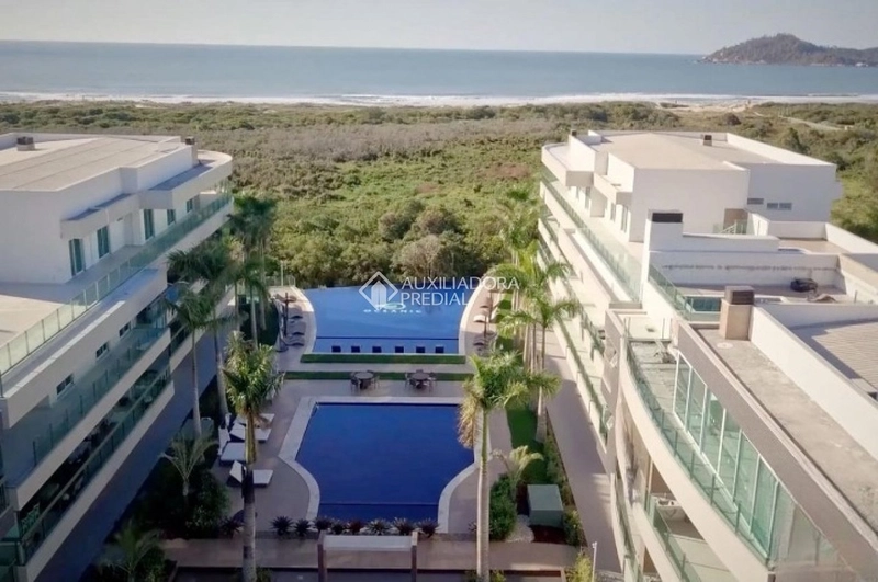 Cobertura para alugar no Campeche Florianópolis | 5 suítes | 750m² | piscina privativa | vista mar definitiva: 27ª foto da galeria de imagens do imóvel