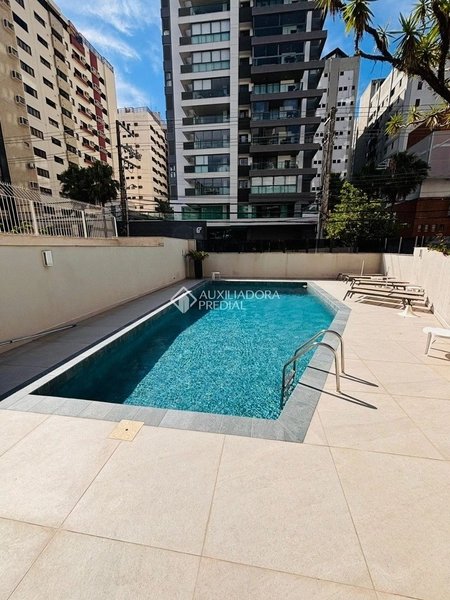Apartamento reformado com 3 dormitórios | Centro de Florianópolis | Próximo ao Beiramar: 27ª foto da galeria de imagens do imóvel