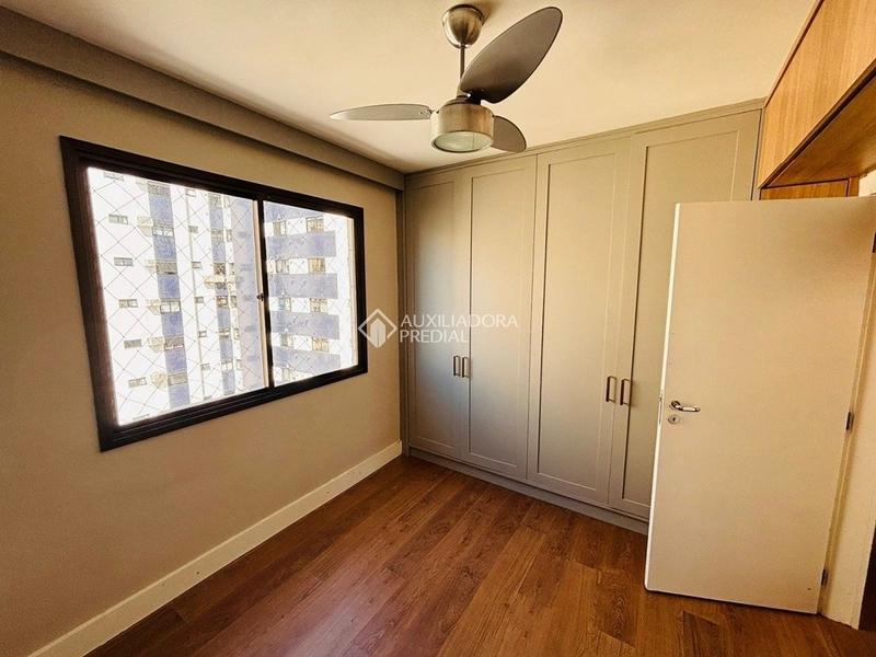 Apartamento reformado com 3 dormitórios | Centro de Florianópolis | Próximo ao Beiramar: 19ª foto da galeria de imagens do imóvel