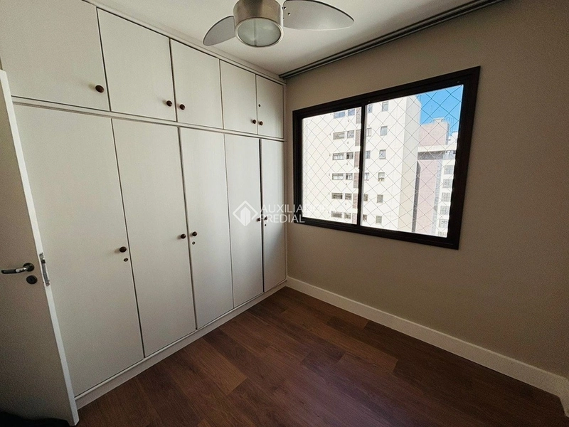 Apartamento reformado com 3 dormitórios | Centro de Florianópolis | Próximo ao Beiramar: 17ª foto da galeria de imagens do imóvel