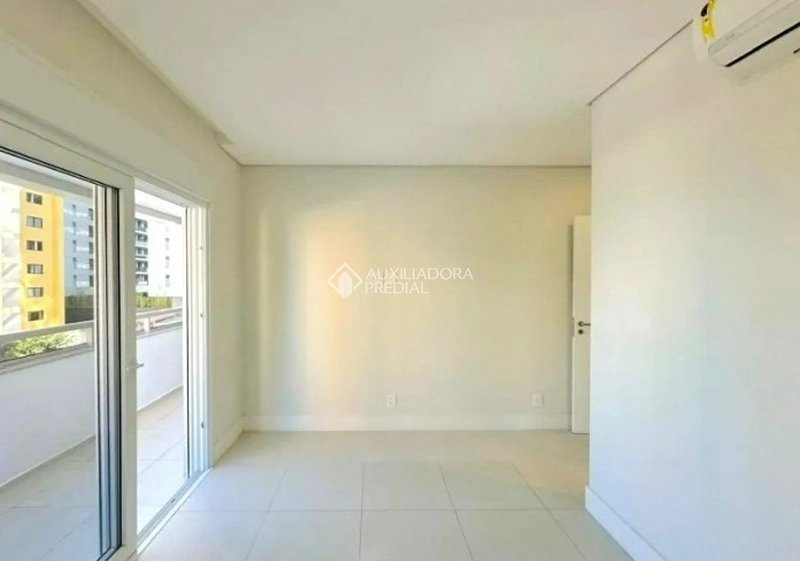 Apartamento à venda no Centro de Florianópolis | 2 dormitórios | Próximo à Beira-Mar Norte: 11ª foto da galeria de imagens do imóvel