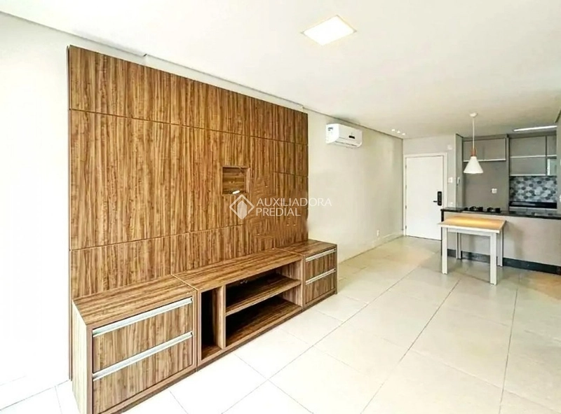 Apartamento à venda no Centro de Florianópolis | 2 dormitórios | Próximo à Beira-Mar Norte: 4ª foto da galeria de imagens do imóvel
