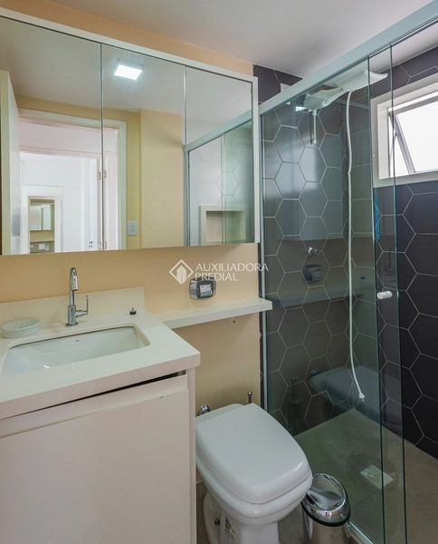 Apartamento mobiliado com 2 quartos - reformado - Centro - Florianópolis/SC: 16ª foto da galeria de imagens do imóvel