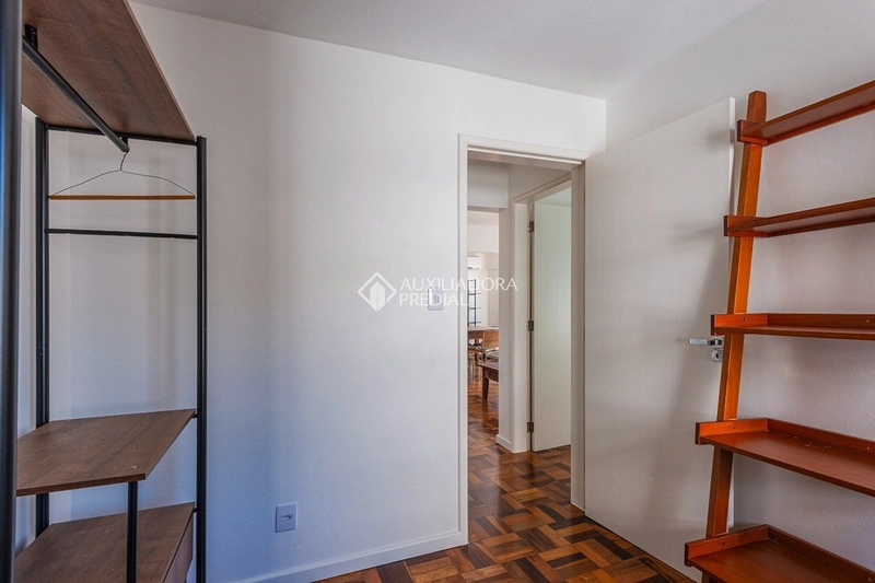 Apartamento mobiliado com 2 quartos - reformado - Centro - Florianópolis/SC: 17ª foto da galeria de imagens do imóvel