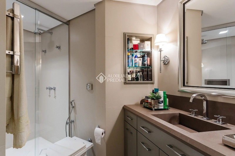 Cobertura duplex de luxo à venda na Agronômica | Vista panorâmica para a Beira-Mar Norte: 48ª foto da galeria de imagens do imóvel