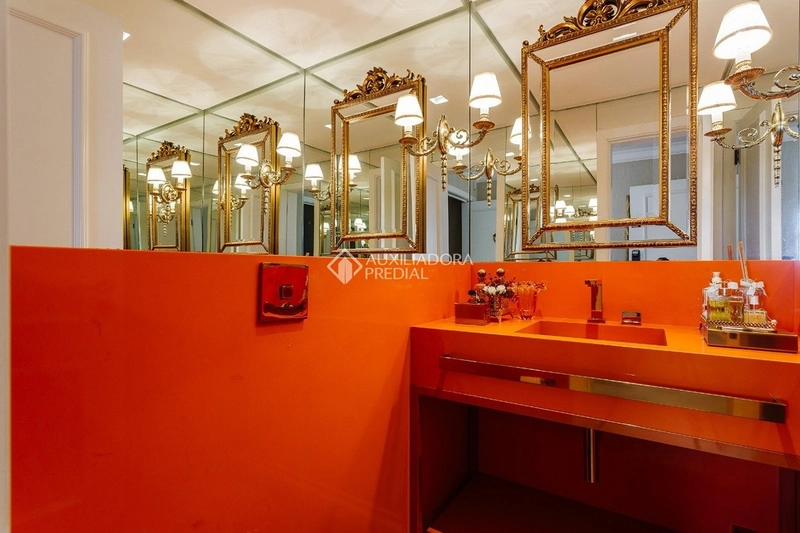 Cobertura duplex de luxo à venda na Agronômica | Vista panorâmica para a Beira-Mar Norte: 26ª foto da galeria de imagens do imóvel