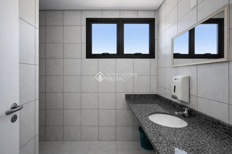 Apartamento para alugar no Centro de Florianópolis | 2 dormitórios | Próximo à Av. Mauro Ramos: 36ª foto da galeria de imagens do imóvel