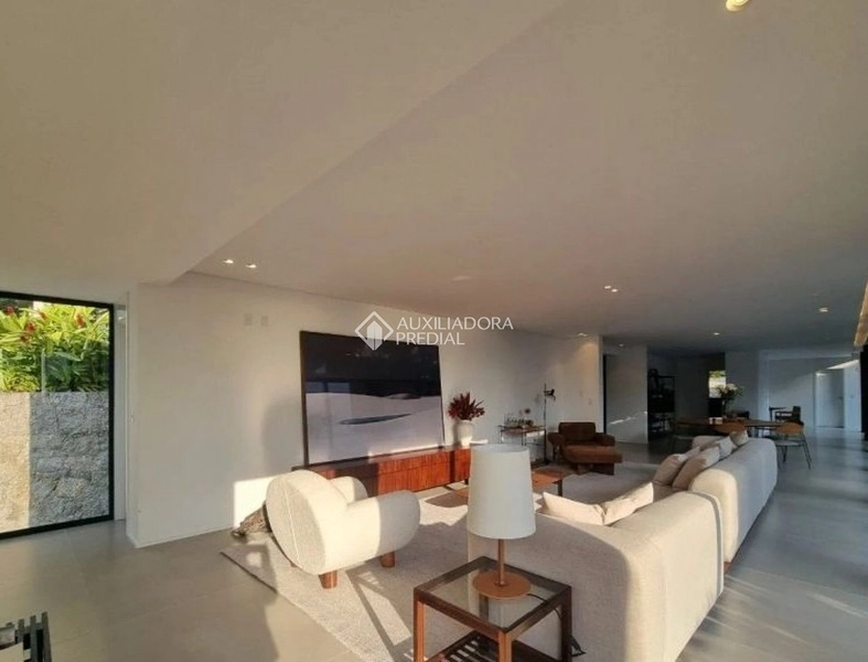 Casa à venda em Cacupé | Frente mar | Condomínio fechado | Florianópolis: 4ª foto da galeria de imagens do imóvel