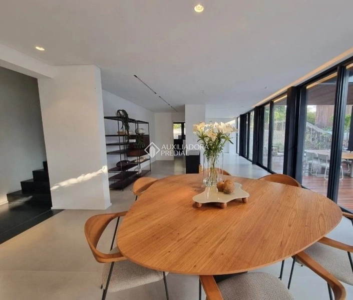 Casa à venda em Cacupé | Frente mar | Condomínio fechado | Florianópolis: 8ª foto da galeria de imagens do imóvel