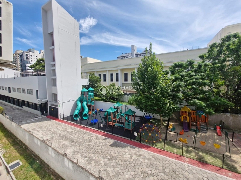 Apartamento à venda mobiliado e reformado | 3 dormitórios | Próximo à Beira-Mar Norte | Florianópolis: 33ª foto da galeria de imagens do imóvel