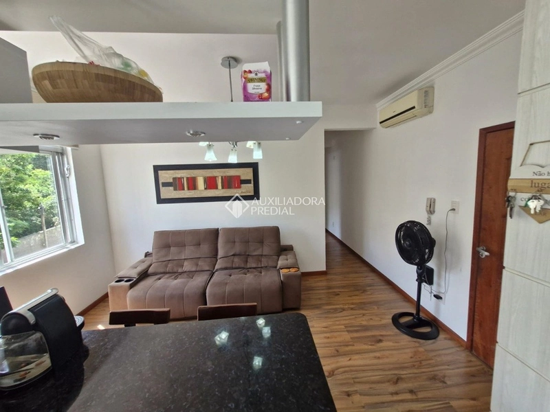 Apartamento à venda mobiliado e reformado | 3 dormitórios | Próximo à Beira-Mar Norte | Florianópolis: 3ª foto da galeria de imagens do imóvel