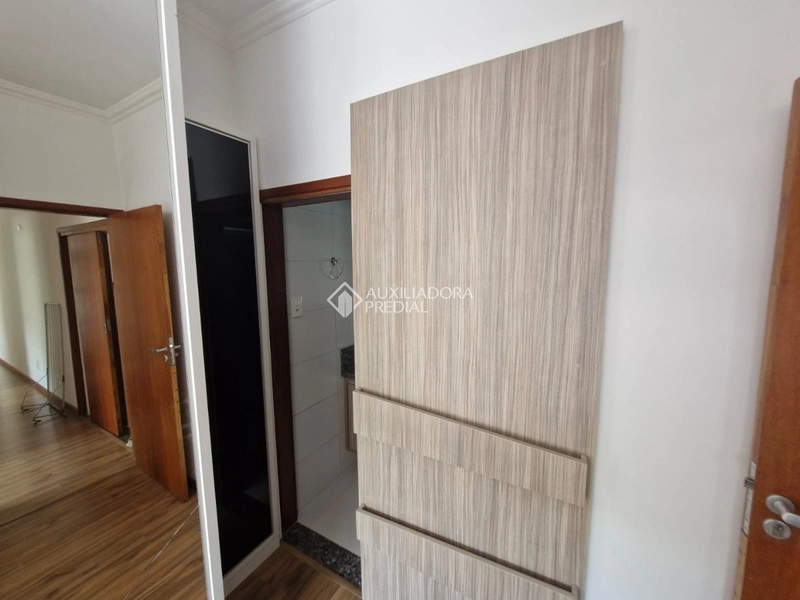 Apartamento à venda mobiliado e reformado | 3 dormitórios | Próximo à Beira-Mar Norte | Florianópolis: 31ª foto da galeria de imagens do imóvel