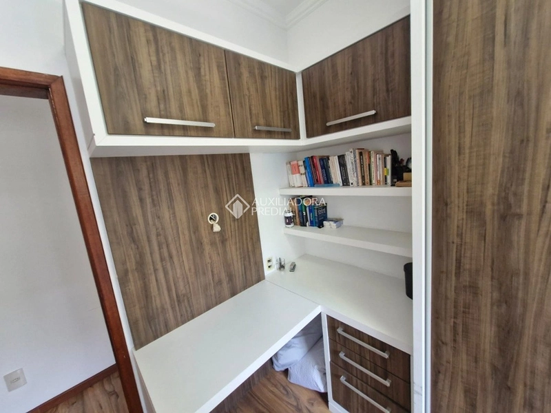 Apartamento à venda mobiliado e reformado | 3 dormitórios | Próximo à Beira-Mar Norte | Florianópolis: 25ª foto da galeria de imagens do imóvel