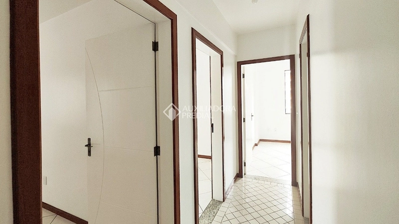 Apartamento à venda no Kobrasol | 3 dormitórios | Sacada com churrasqueira | São José/SC: 13ª foto da galeria de imagens do imóvel