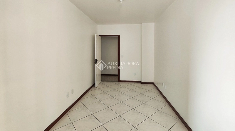 Apartamento à venda no Kobrasol | 3 dormitórios | Sacada com churrasqueira | São José/SC: 14ª foto da galeria de imagens do imóvel