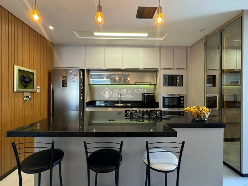 Apartamento reformado à venda no Centro de Florianópolis | 3 dormitórios | 105 m²: 9ª foto da galeria de imagens do imóvel