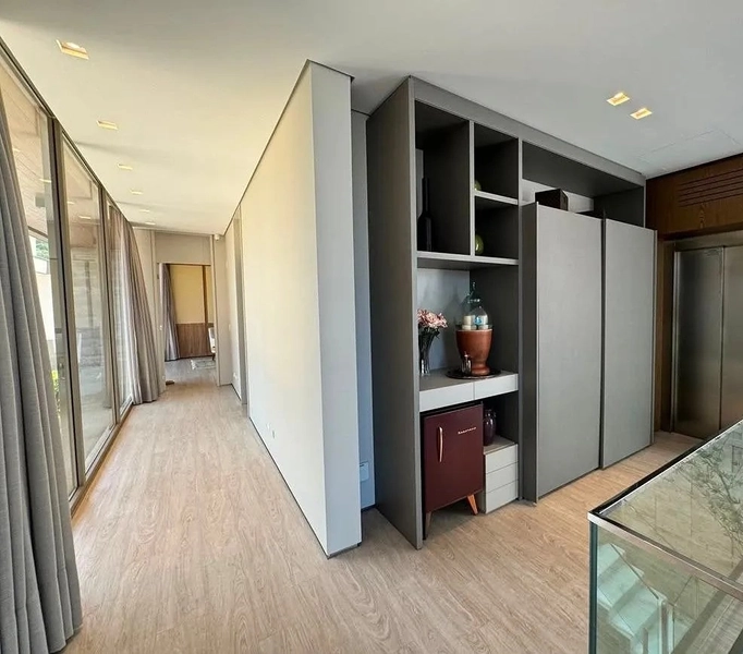 Casa em condomínio de alto padrão em Cacupé | 4 suítes | Vista para o mar: 14ª foto da galeria de imagens do imóvel