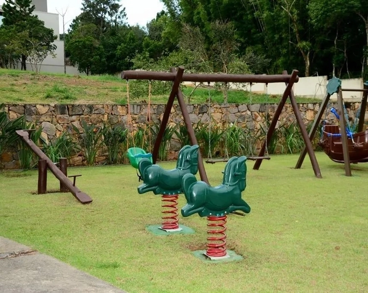 Casa em condomínio de alto padrão em Cacupé | 4 suítes | Vista para o mar: 20ª foto da galeria de imagens do imóvel