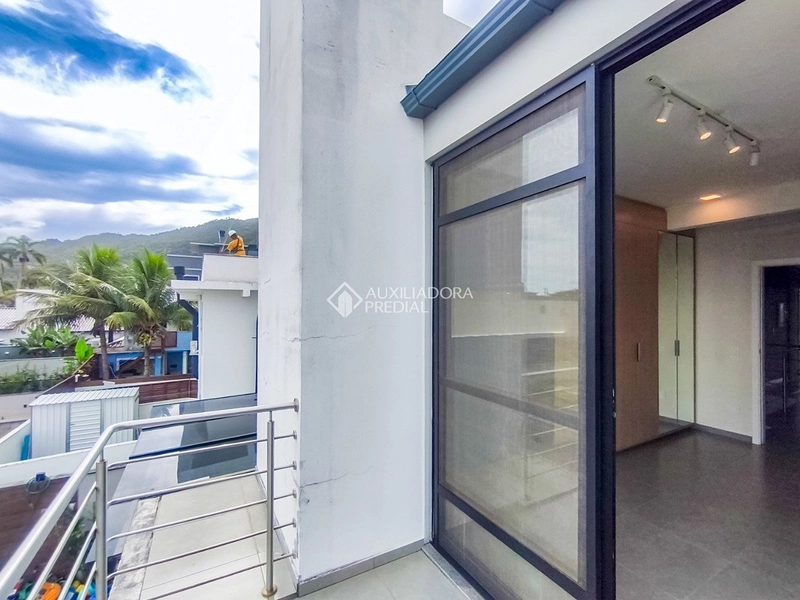 Casa no bairro João Paulo em Florianópolis | 3 suítes | Espaço gourmet: 24ª foto da galeria de imagens do imóvel