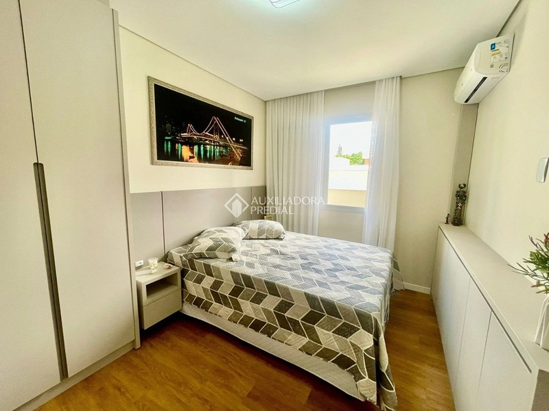 Apartamento à venda com 3 dormitórios | 66 m² | Florianópolis: 3ª foto da galeria de imagens do imóvel