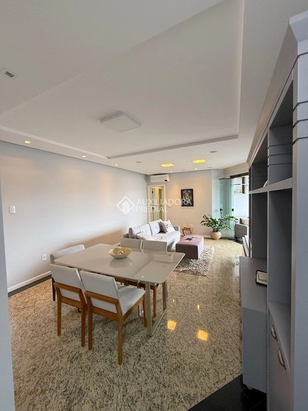 Apartamento mobiliado com vista para o mar | 3 dormitórios | 2 vagas: 3ª foto da galeria de imagens do imóvel