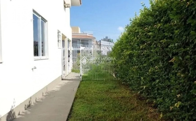 Casa com 3 quartos e 174m² para alugar em Coqueiros, Florianópolis.: 4ª foto da galeria de imagens do imóvel