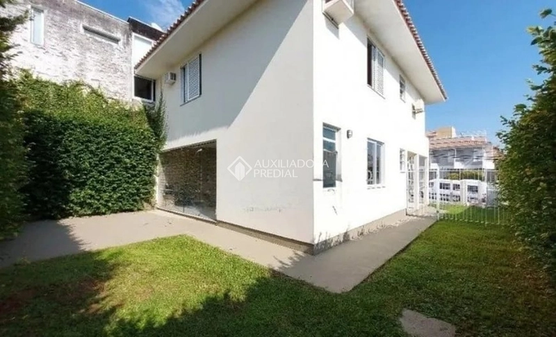 Casa com 3 quartos e 174m² para alugar em Coqueiros, Florianópolis.: 3ª foto da galeria de imagens do imóvel