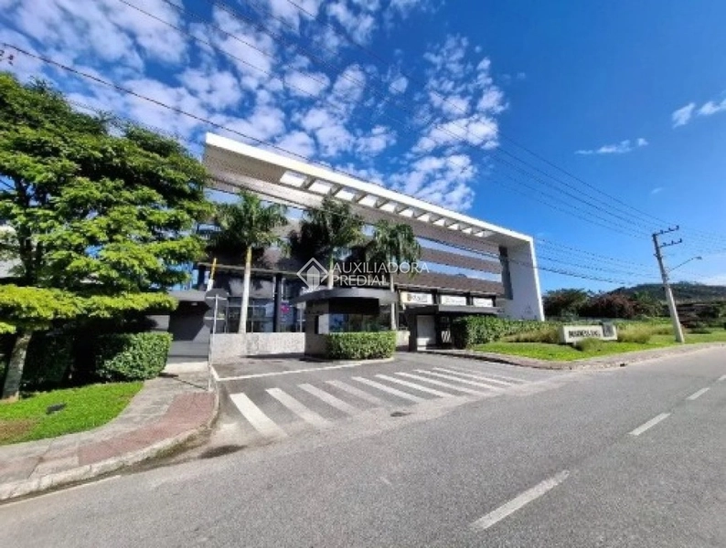 Ponto comercial para alugar no Saco Grande Florianópolis | 250m² | próximo à SC-401 | alta visibilidade: 1ª foto da galeria de imagens do imóvel
