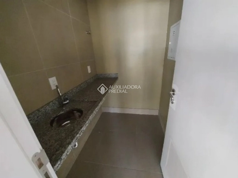 Ponto comercial para alugar no Saco Grande Florianópolis | 250m² | próximo à SC-401 | alta visibilidade: 8ª foto da galeria de imagens do imóvel