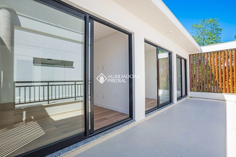 Casa para alugar em condomínio fechado em Cacupé | 3 suítes | Piscina | Florianópolis: 40ª foto da galeria de imagens do imóvel