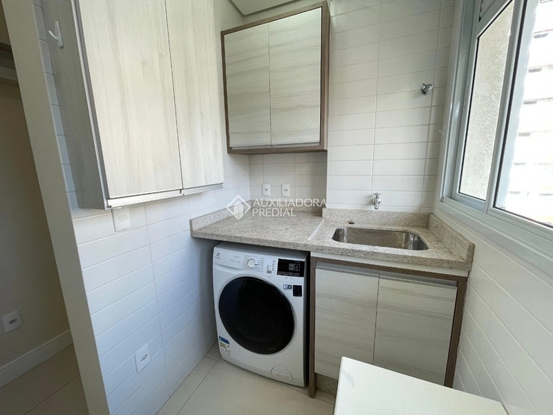 Apartamento mobiliado de 2 quartos no Centro de Florianópolis: 8ª foto da galeria de imagens do imóvel