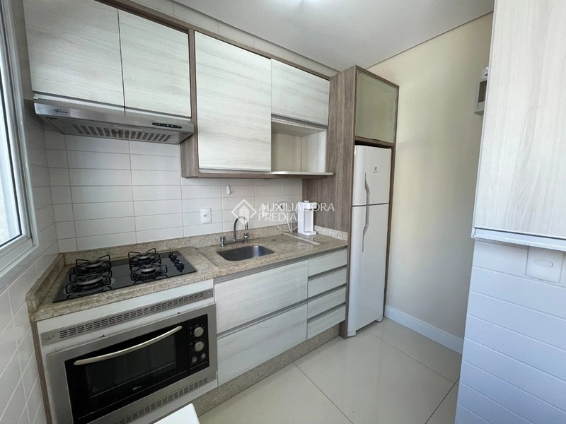 Apartamento mobiliado de 2 quartos no Centro de Florianópolis: 4ª foto da galeria de imagens do imóvel