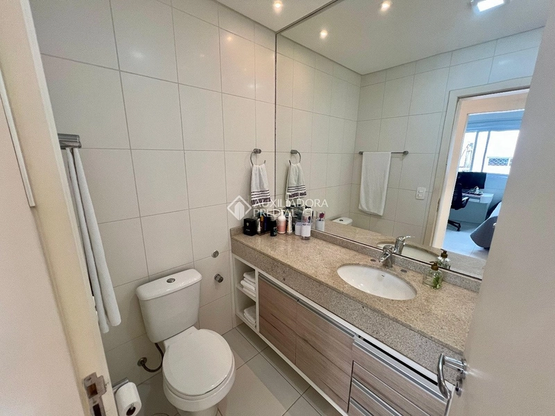 Cobertura linear com vista para o mar à venda no João Paulo | Florianópolis: 27ª foto da galeria de imagens do imóvel