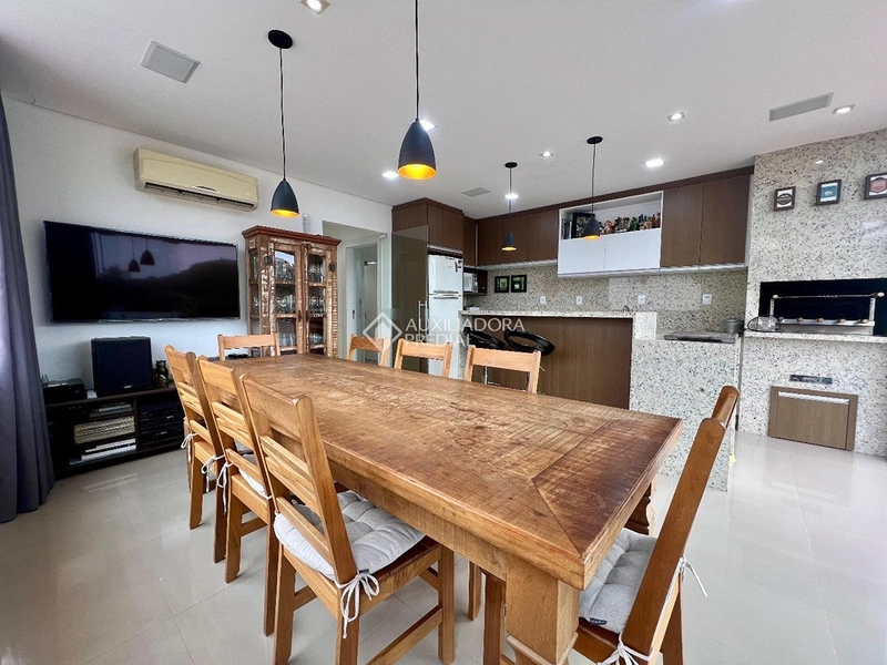 Cobertura linear com vista para o mar à venda no João Paulo | Florianópolis: 8ª foto da galeria de imagens do imóvel