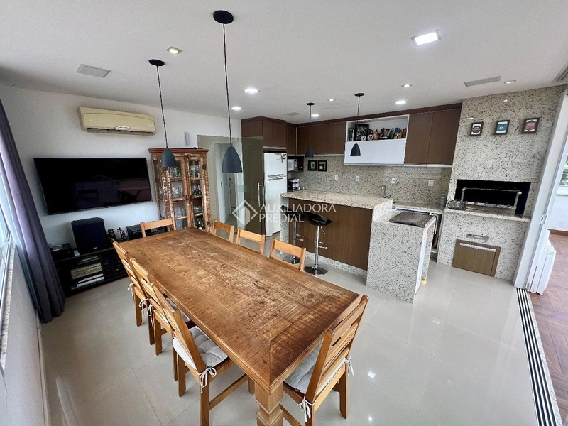 Cobertura linear com vista para o mar à venda no João Paulo | Florianópolis: 9ª foto da galeria de imagens do imóvel