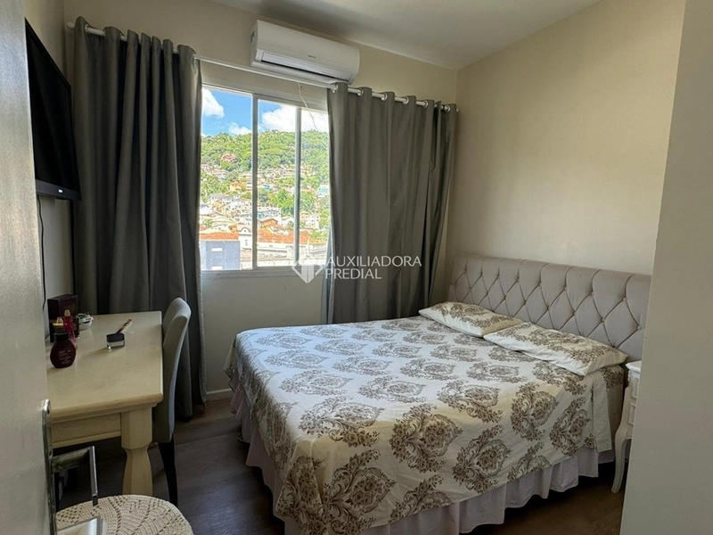 Apartamento à venda no Centro de Florianópolis | 3 dormitórios | 105 m² | Reformado: 24ª foto da galeria de imagens do imóvel