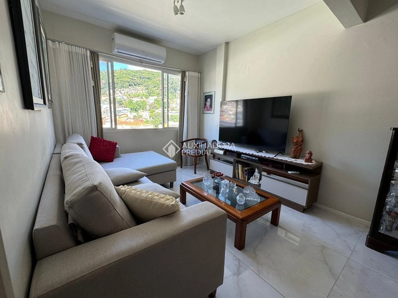 Apartamento à venda no Centro de Florianópolis | 3 dormitórios | 105 m² | Reformado: 15ª foto da galeria de imagens do imóvel