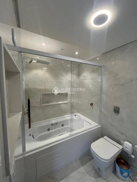 Apartamento à venda no Centro de Florianópolis | 3 dormitórios | 105 m² | Reformado: 23ª foto da galeria de imagens do imóvel