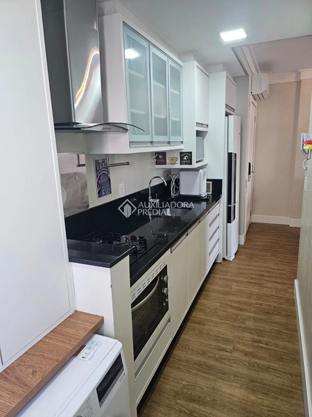 Studio mobiliado para locação no Centro de Florianópolis | Com vaga: 5ª foto da galeria de imagens do imóvel